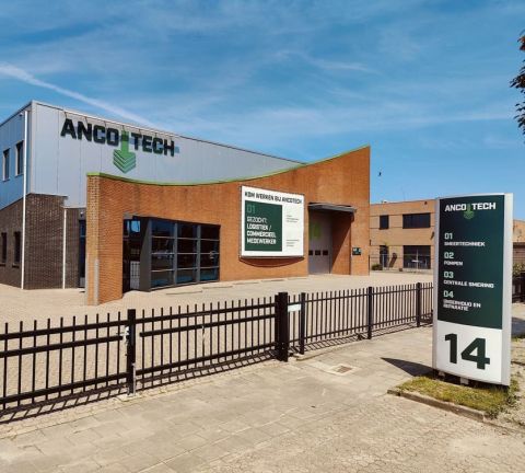 Vooraanzicht bedrijfspand Ancotech