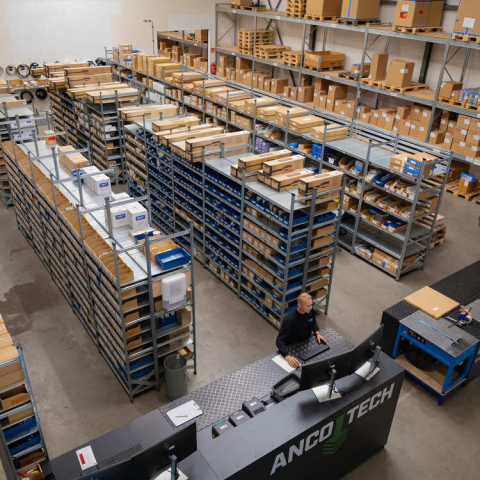 Ancotech magazijn met ruime voorraad artikelen